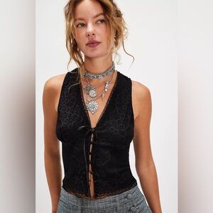 NWT Free People Jaida Vest in Black with Lace Detail size X-Small